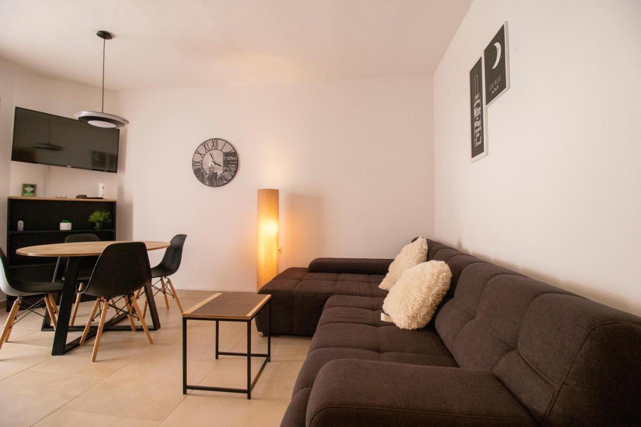 Apartmani Olivia Bibinje Exterior photo