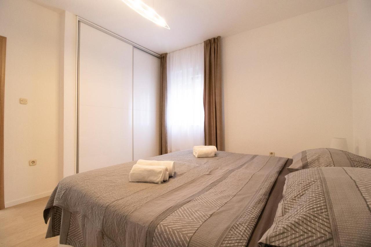 Apartmani Olivia Bibinje Exterior photo